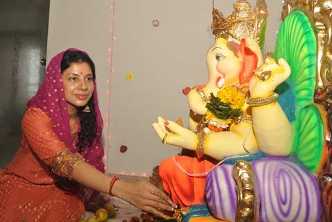 Sambhavna Seth paying devote to Lord Ganesha during the occasion of Ganesh Chaturthi at their home