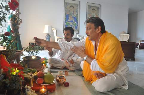 Jackie Shroff offers prayers to an idol Hindu God Lord Ganesh on 'Ganesh Chaturthi at Home