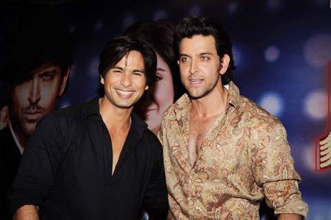 Hrithik Roshan and Shahid Kapoor on the sets of Just Dance in Filmcity, Mumbai