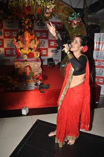 Sona Mohapatra(Singer-Delly Belly Fame) at 92.7 Big Gree Ganasha at R Mall, Mulund, Mumbai