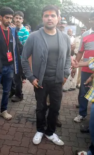 Himesh Reshammiya snapped at Siddhivinayak Temple