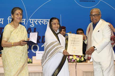 President Pratibha Devisingh Patil and Union Minister Ambika Soni  presenting the ''Dadasaheb Phalke Award'' to K Balachander at the 58 th National Film Awards 2010, in New Delhi. .