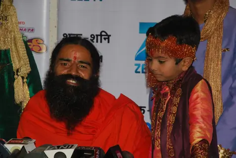 Baba Ramdev on the sets of Sa Re Ga Ma Pa Li'l Champs Music ka Gurucool