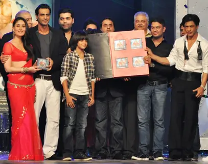Cast and Crew on the Ra.One music launch