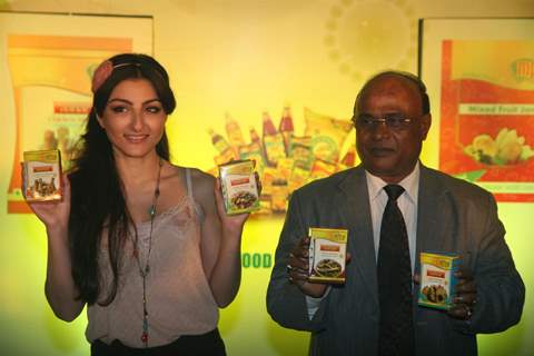 Soha Ali Khan unveils Organic Herbs Enriched Masala by MPS at Hotel Peninsula Grand in Saki Naka, Mumbai