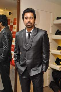 Rannvijay Singh promote their film 'Mod' with unveiling clothes collection designer by Riyaz Gangji