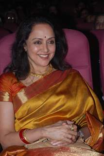 Hema Malini at Vyjayanthimala Bali tribute in Dadar