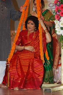 Celeb at Vyjayanthimala Bali tribute in Dadar