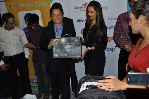 Malaika Arora Khan announces the 4 contestants of IT Travelers Go! India Team at Inorbit Mall in Vashi, Navi Mumbai