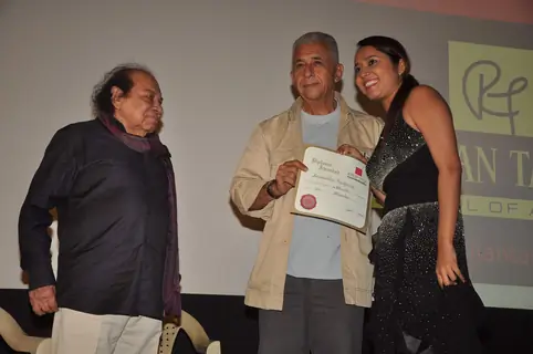 Naseeruddin Shah at Roshan Taneja academy event, Fun Republic