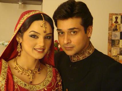 Sadia Khan and Faisal Qureshi in serial Variaan