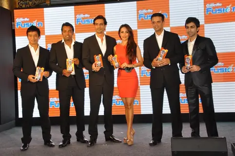 Malaika Arora Khan, Arjun Rampal, Baichung Bhutia and Rahul Dravid at  launch of 'Gillette Fusion'