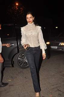 Deepika at Ranbir Kapoor's bday and Rockstar bash at Aurus