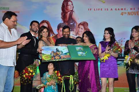 Cast and Crew at 'Miley Naa Miley Hum' music launch at Novotel