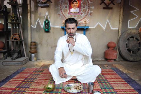 Narendra Jha as Nityananda Swami in tvshow Havan