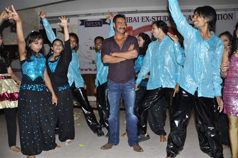 Ajay Devgan felicitated by Ex Mithibai College association headed by Krishna Hegde