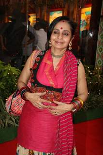 Celebs at Sarbojanin Durga Puja Pandal in Mumbai