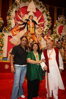 Celebs at Sarbojanin Durga Puja Pandal in Mumbai