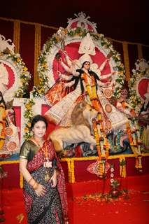 Sharbani Mukherjee at Sarbojanin Durga Puja Pandal in Mumbai