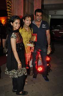 Celebs grace Sanjay Dutt's Mata Ki Chowki in Bandra