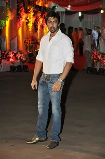 Ashish Chowdhry grace Sanjay Dutt's Mata Ki Chowki in Bandra