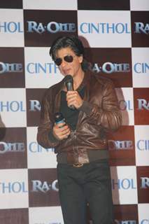 Shah Rukh Khan unveils Cinthol- Ra.one Deo