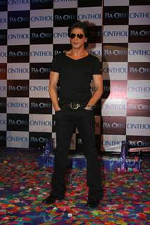 Shah Rukh Khan unveils Cinthol- Ra.one Deo