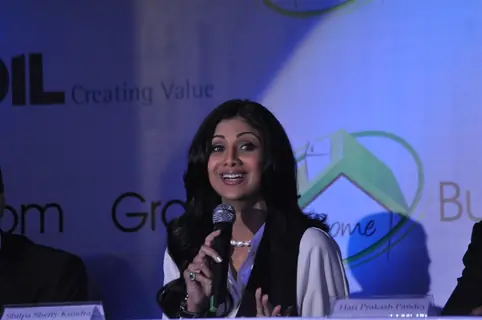 Shilpa Shetty during the launch of new website 'GroupHomeBuyers.Com' for home buyers at Hotel Novotel in Mumbai