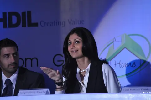 Shilpa Shetty during the launch of new website 'GroupHomeBuyers.Com' for home buyers at Hotel Novotel in Mumbai