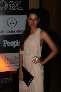 Shruti Seth at People Magazine - UTVSTARS Best Dressed Show 2011 party at Grand Hyatt in Mumbai
