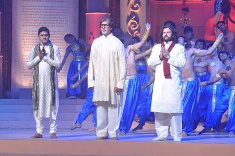 Amitabh Bachchan, Aadesh Shrivastava performs during the launch of album 'Shri Hanuman Chalisa'