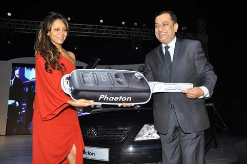 Neeraj Garg during the felicitation of Gauri Khan by Volkswagen Phaeton in Mumbai