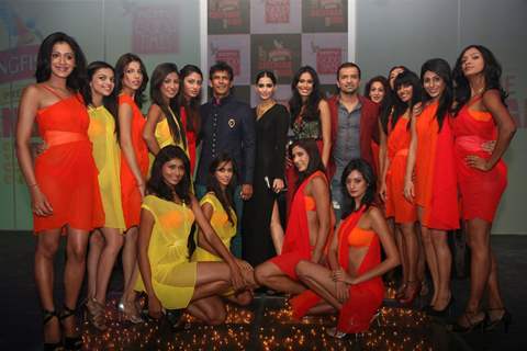 Sonam Kapoor, Milind Soman, Atul Kasbekar and Model Ujjwala Raut at Kingfisher Calendar Girl 2011 contest in Mumbai