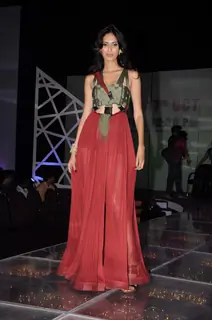 Model Ujjwala Raut at Kingfisher Modelhunt Flag-off event in Mehboob, Mumbai