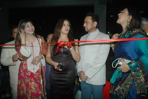 Mahima Chaudhry, Alka Yagnik and Gulshan Grover at the ITA academy launch in Andheri