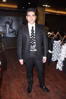 Arbaaz Khan at Kjushiz store launch, Juhu