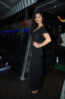 Konkona Bakshi at Grand launch of 'CAVE' for the first time in Mumbai a Sunken Bar and Cave Houses