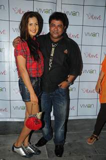 Ashiesh Roy with Nandini at Grand launch of 'CAVE' for the first time in Mumbai a Sunken Bar