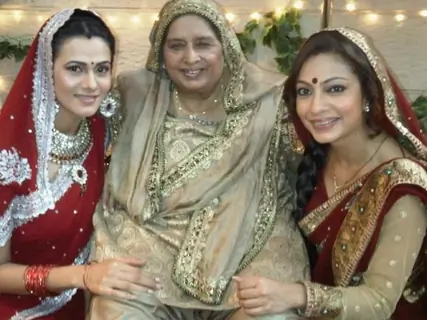Tarana and Kajal celebrating Karva Chauth on BALH