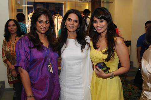 Anita with Sharmila Khanna and Shaheen Abbas at launched of Anita Dongre desert cafe - Schokolaade