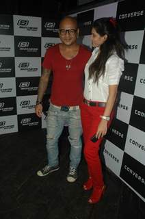 Celebs at Atul Kasbekar's Converse bash at Vie Lounge