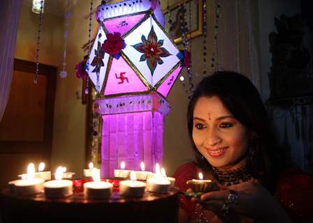 Misti Mukherjee photo shoot by celebrating 'Deepawali' Hindu festivals of Lights