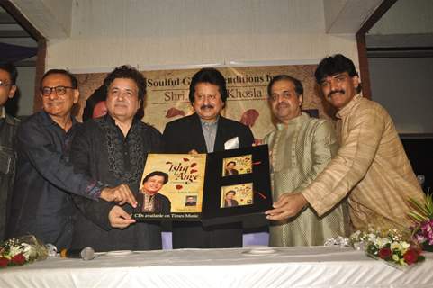 Ghazal singer Ashok Khosla’s new album 'Ishq ke Aage' released by singer Pankaj Udhas