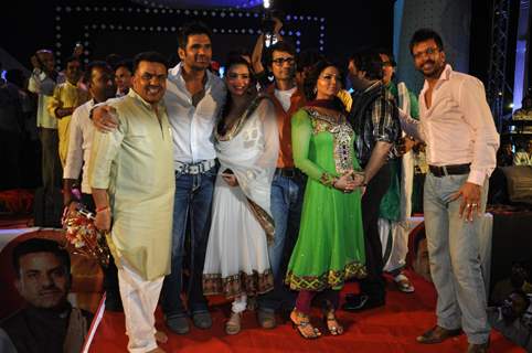 Cast and Crew promote film Loot at Chatt Puja celebrations at Juhu, Mumbai