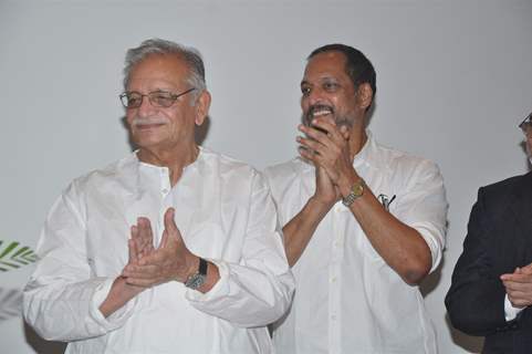 Lyricist Gulzar and Nana Patekar at Calligraphic Painting Exhibition 'Silver Calligraphy' in Mumbai