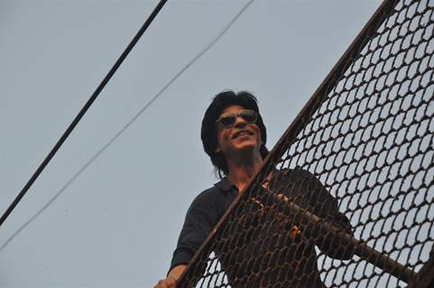 Shahrukh Khan celebrates birthday with media