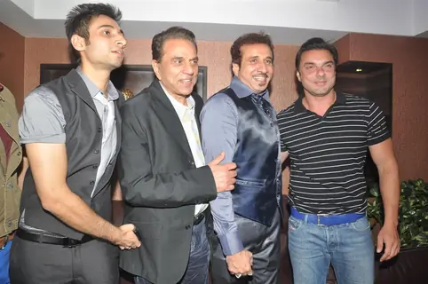 Dharmendra and Sohail Khan at Parvez Lakdawala's party