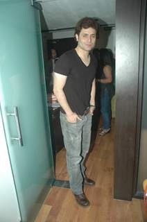 Shiney Ahuja promotes his film Ghost at Andheri