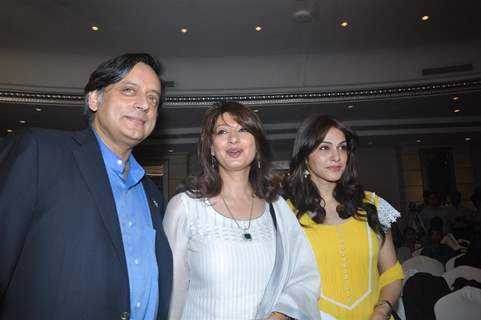 Eesha Kopikar grace the press meet of DY Patil Annual Achiever's Awards at Worli