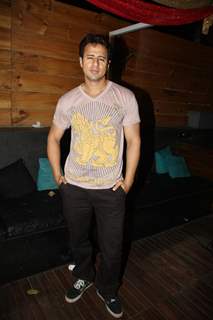 Aryan Vaid grace Rohit Verma's birthday bash with fashion show 'Hare' at Novotel